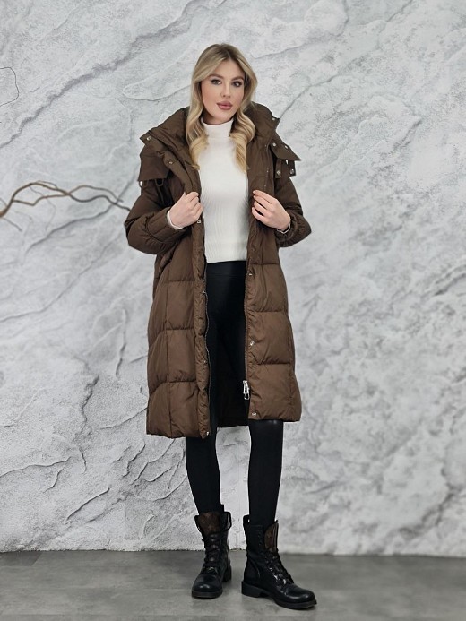 Пуховик Please с капюшоном шоколад