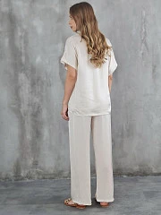Костюм CLOTHÉ атласный блузка с V-образным вырезом и брюки кремовый, фотография №4