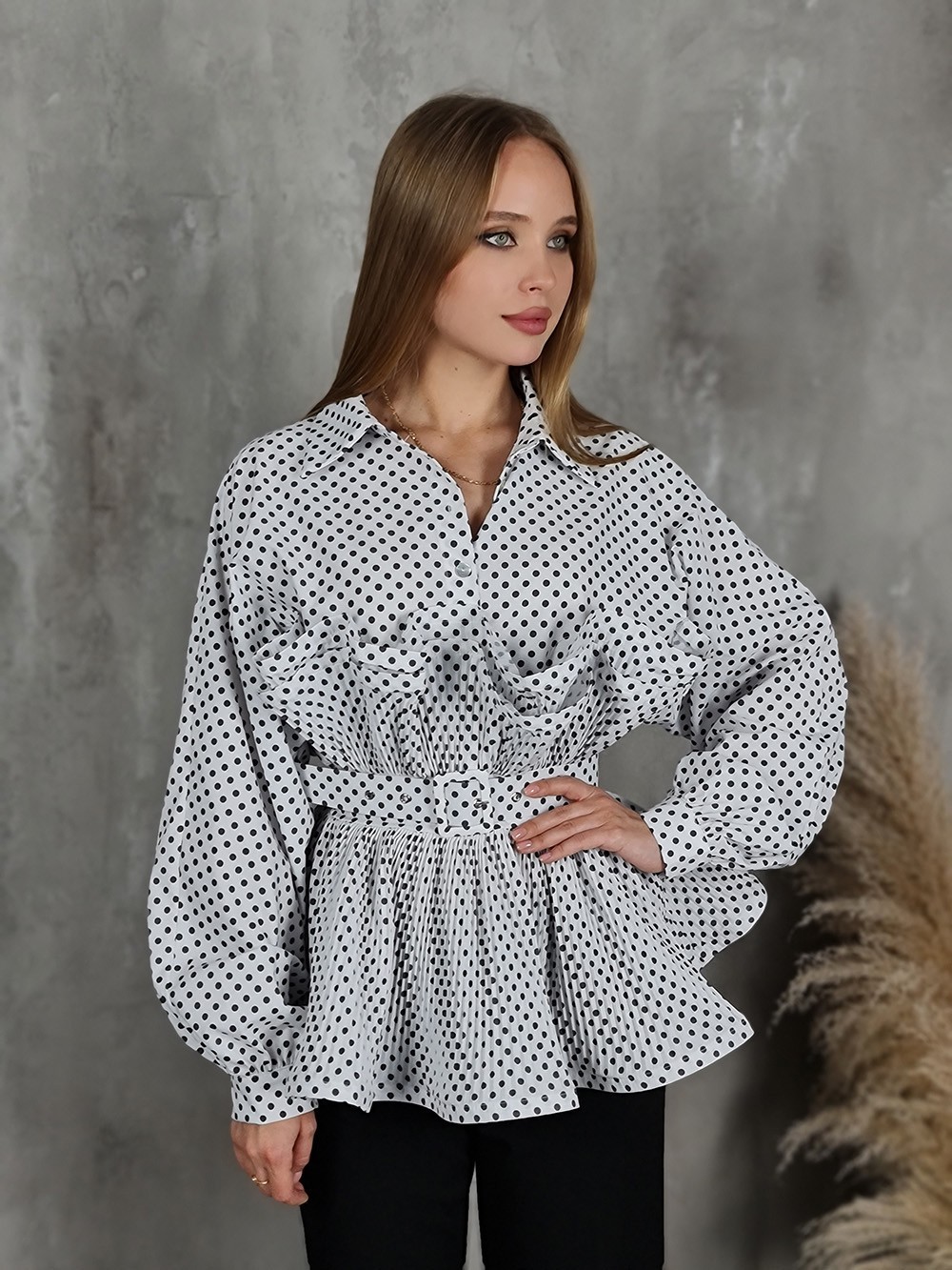 Рубашка-тюльпан Vicolo в горошек белая, фотография №1