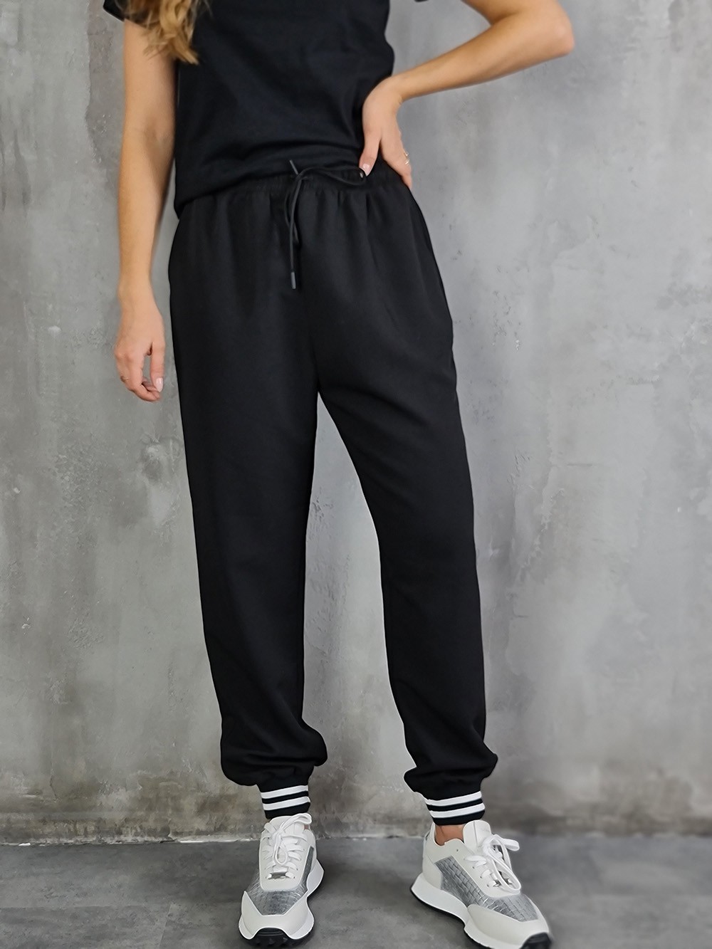 Брюки Imperial на завязках с полосатыми резинками внизу чёрные, фотография №1