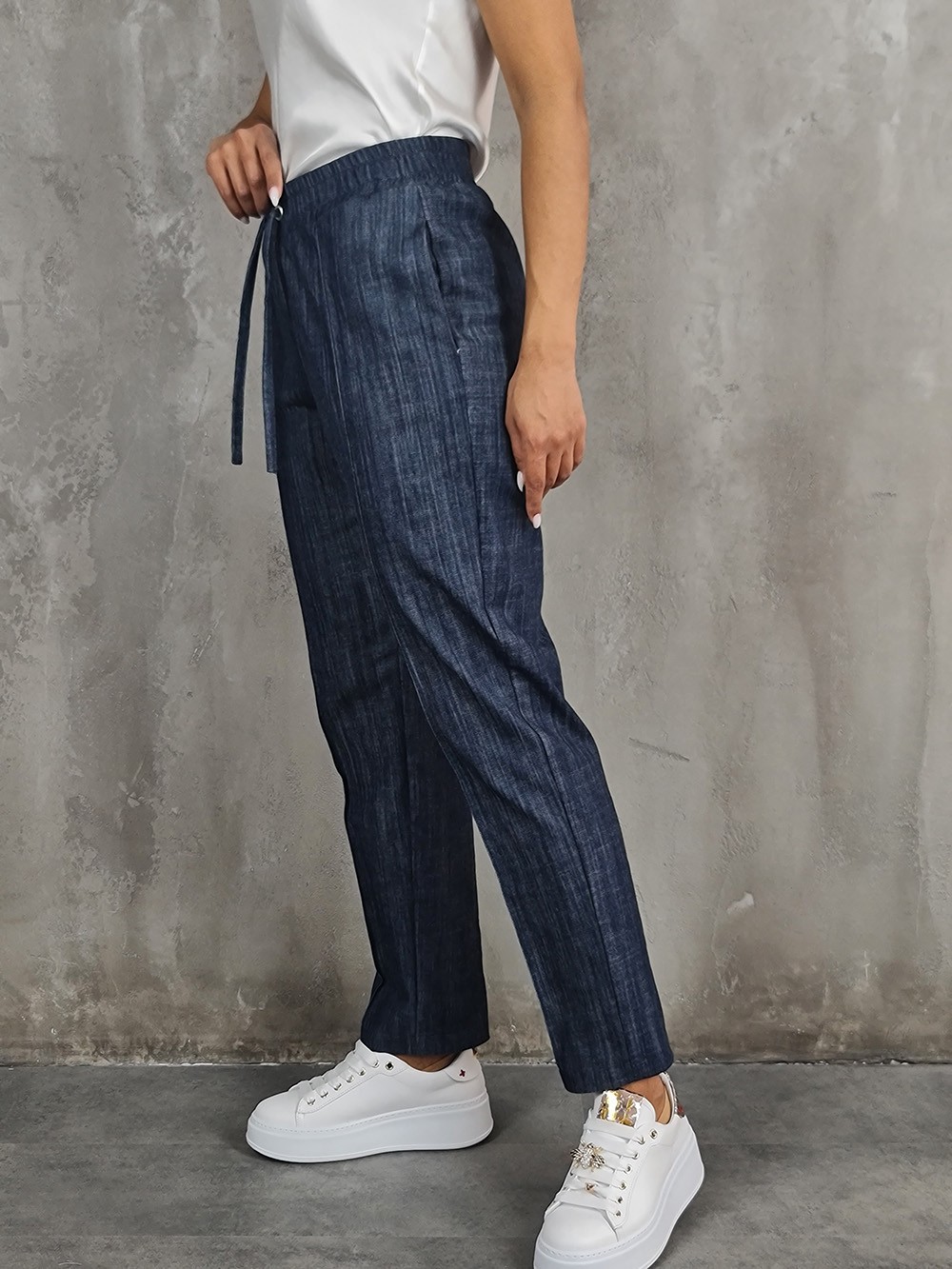 Брюки Barbara Alvisi с вышитыми стрелками на шнурках синие, фотография №1