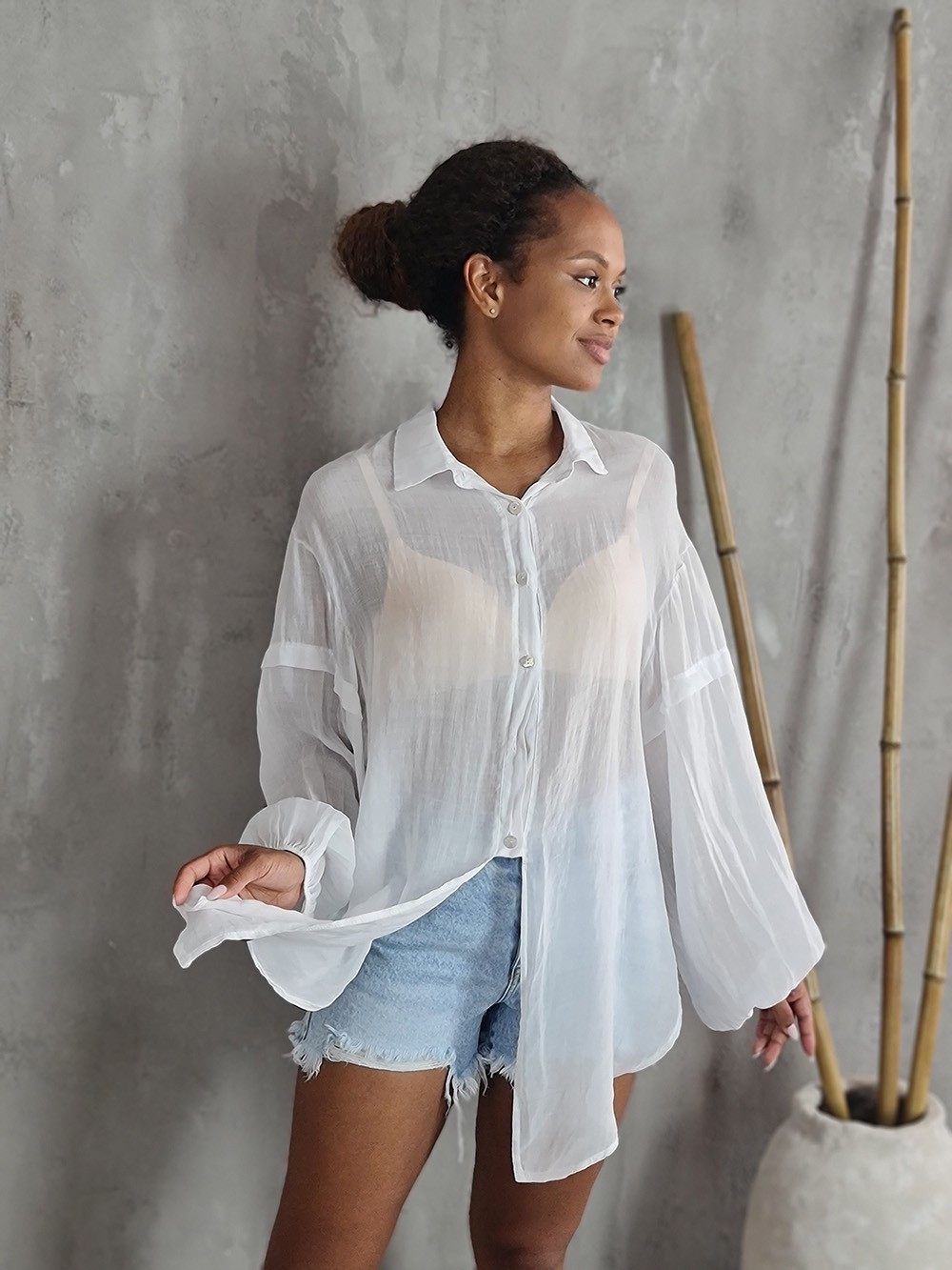 Рубашка MIHO'S с вставками на рукавах белая, фотография №1