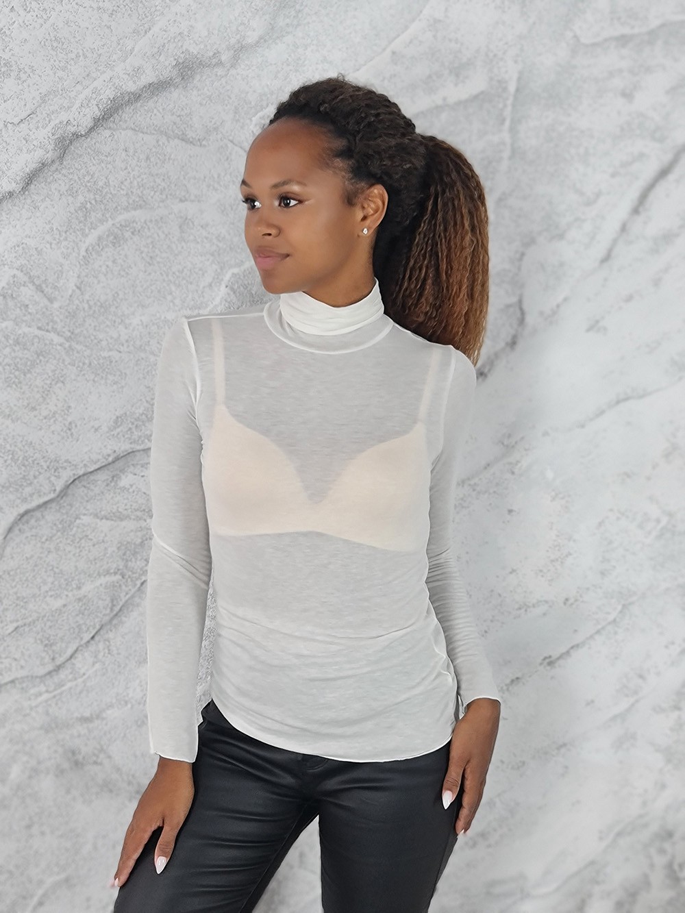 Водолазка Naiif белая, фотография №1