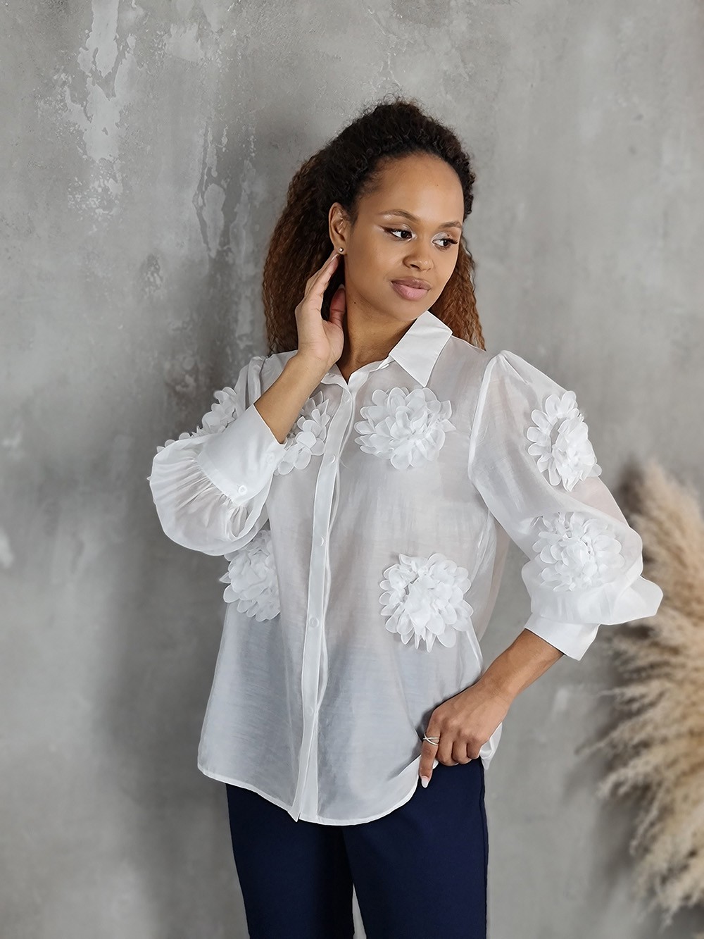 Рубашка Joleen с цветами белая, фотография №1