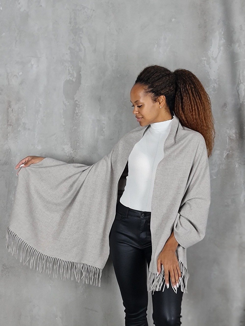 Палантин Grace кашемировый бежевый, фотография №1