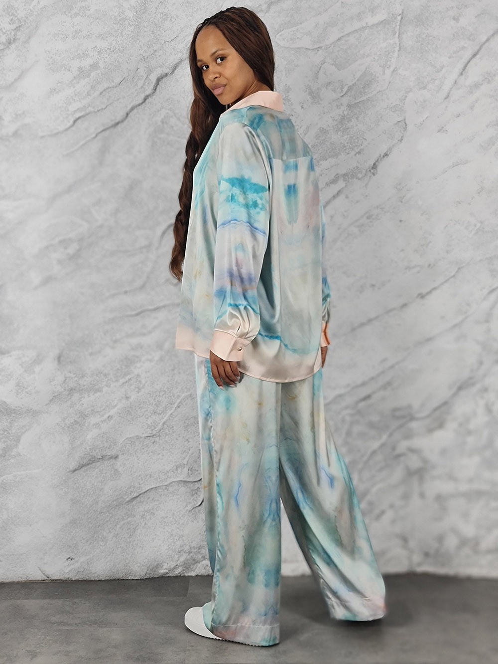 Костюм KOTHE атласный бирюзовый, фотография №3