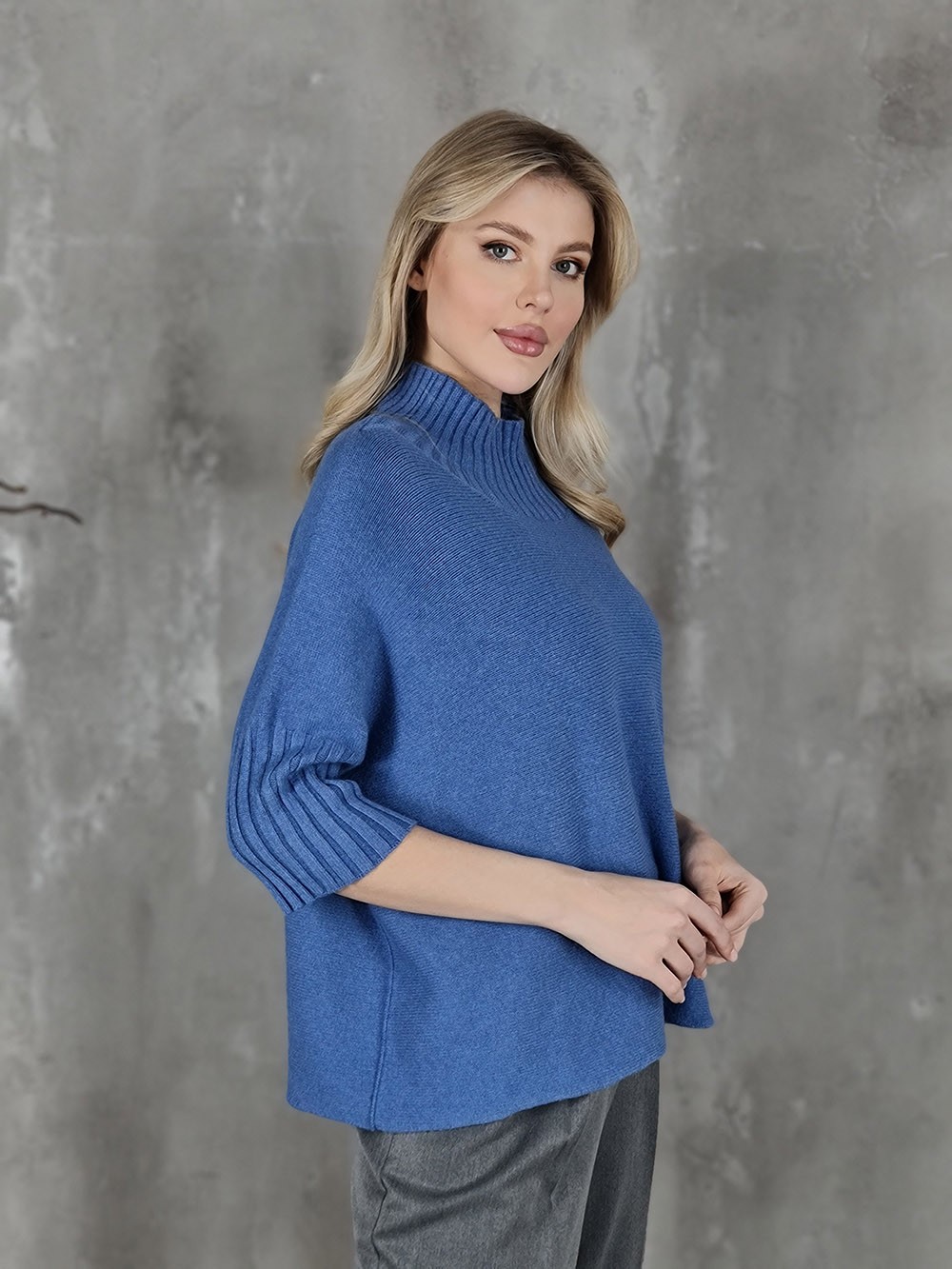 Джемпер Imperial высокий ворот короткие рукава в рубчик синий, фотография №2