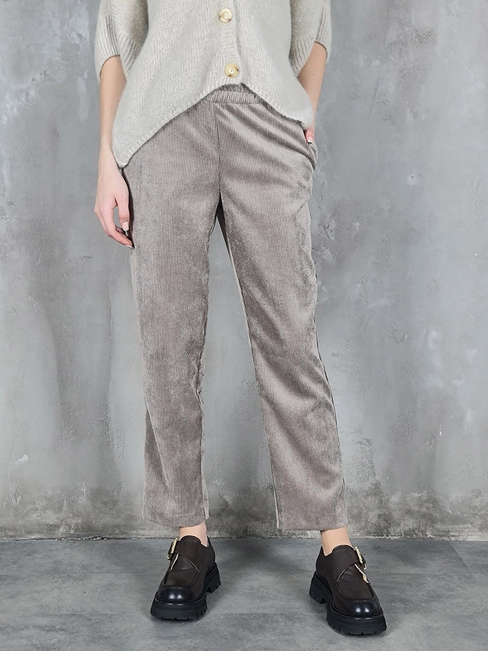 Брюки вельвет Paquito на резинке тауп, фотография №1