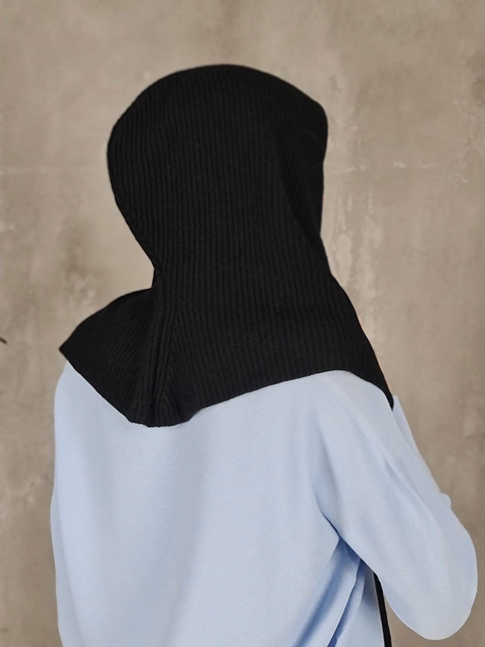 Капор Vicolo на завязках черный, фотография №3