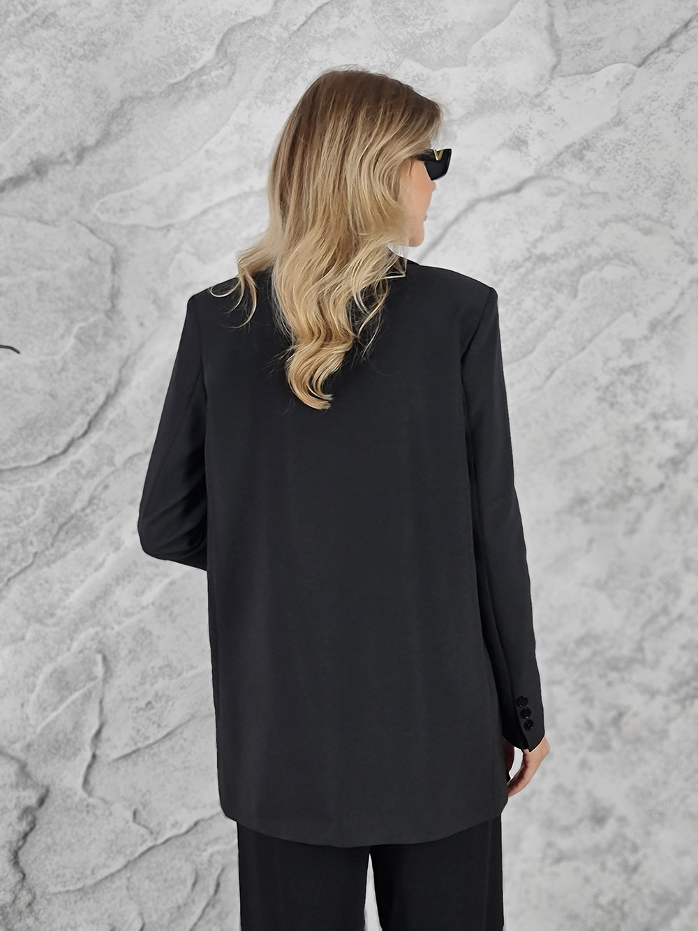 Пиджак Imperial с разрезами по бокам черный, фотография №4