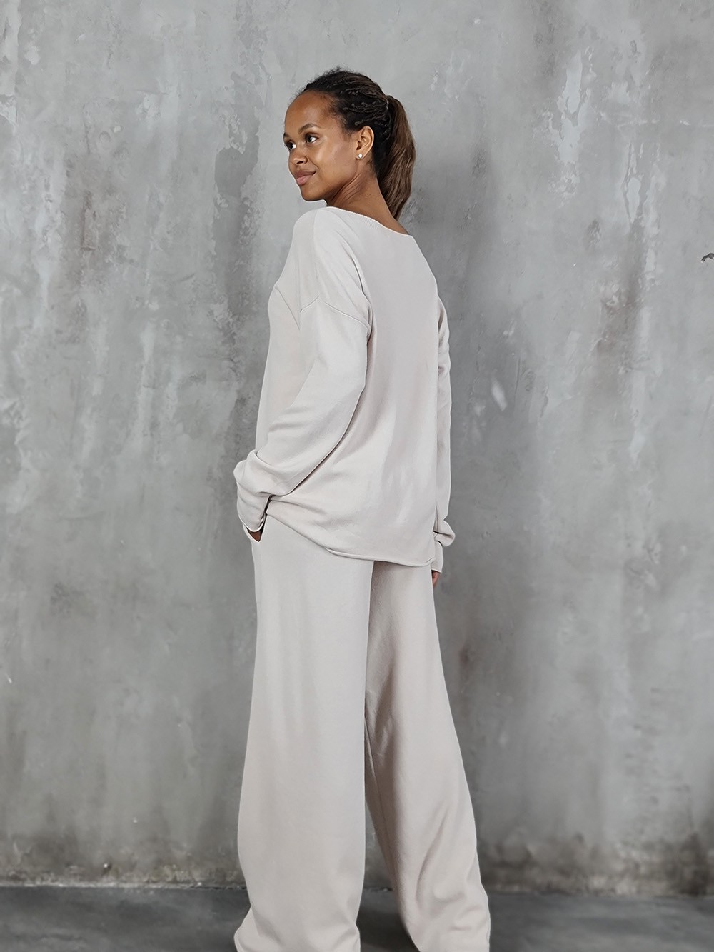 Костюм Please джемпер и брюки бежевый, фотография №4