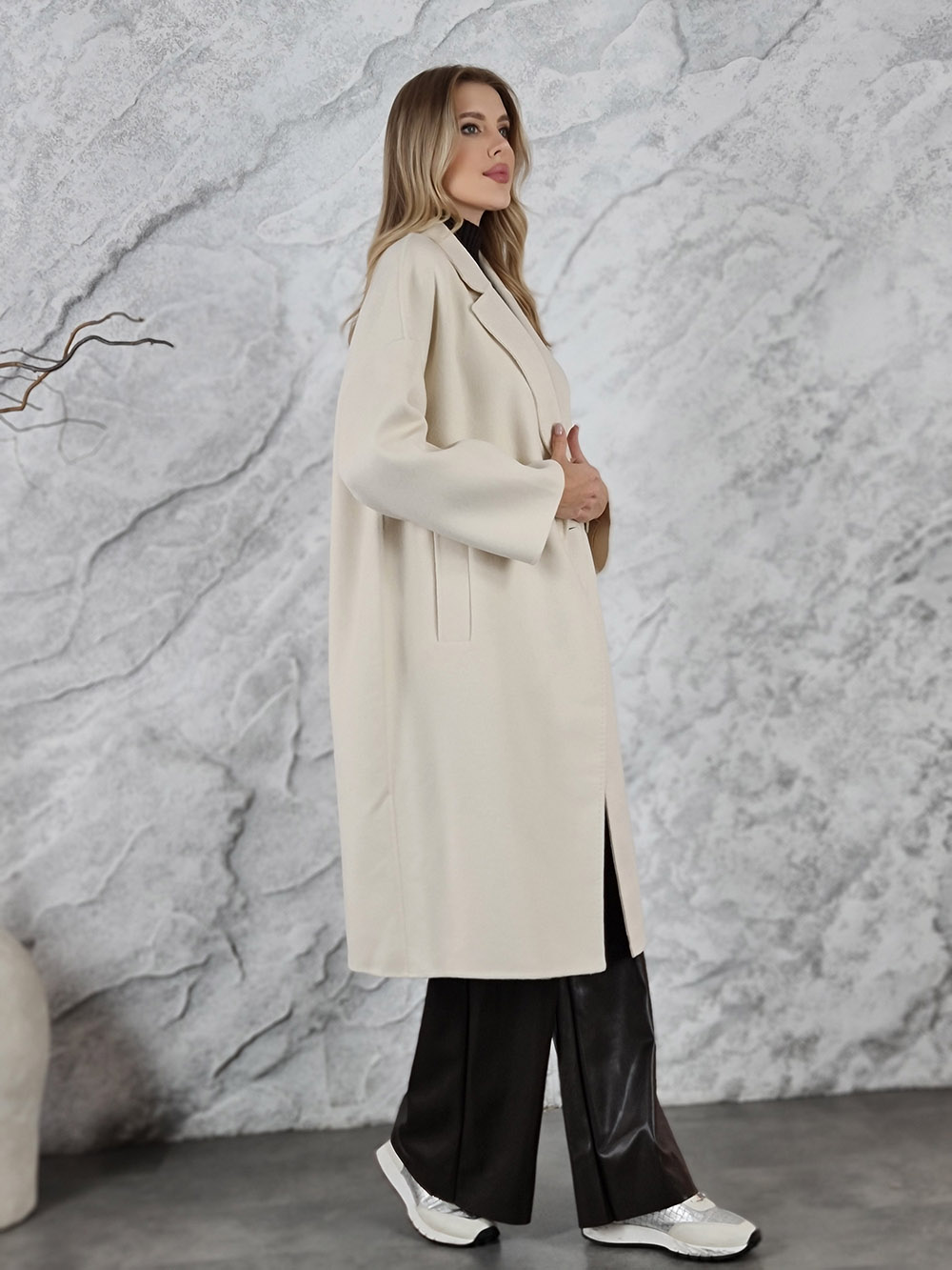 Пальто Vicolo две пуговицы молочное, фотография №2