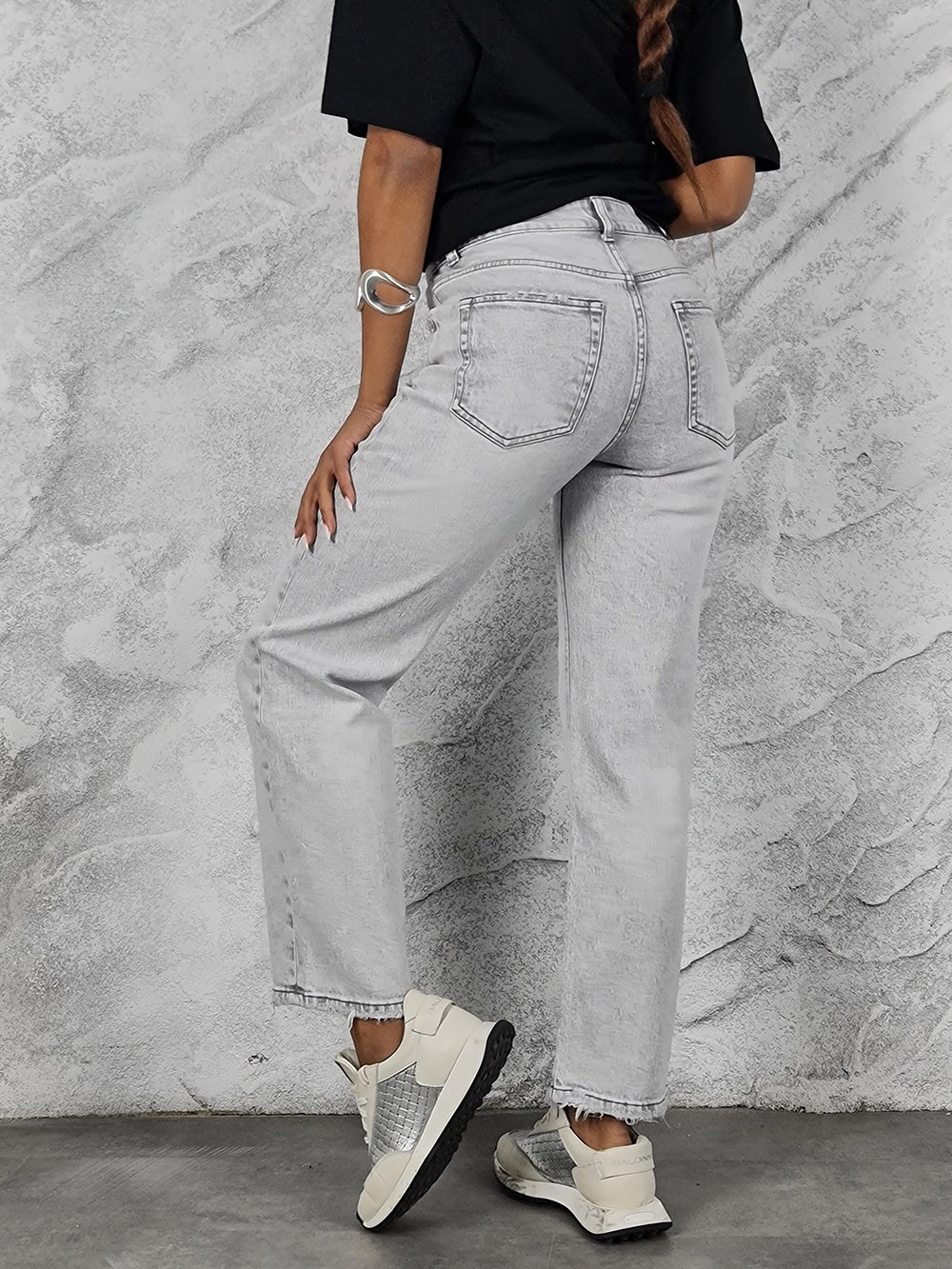 Джинсы Miss Bonbon с потертостями светло-серые, фотография №4