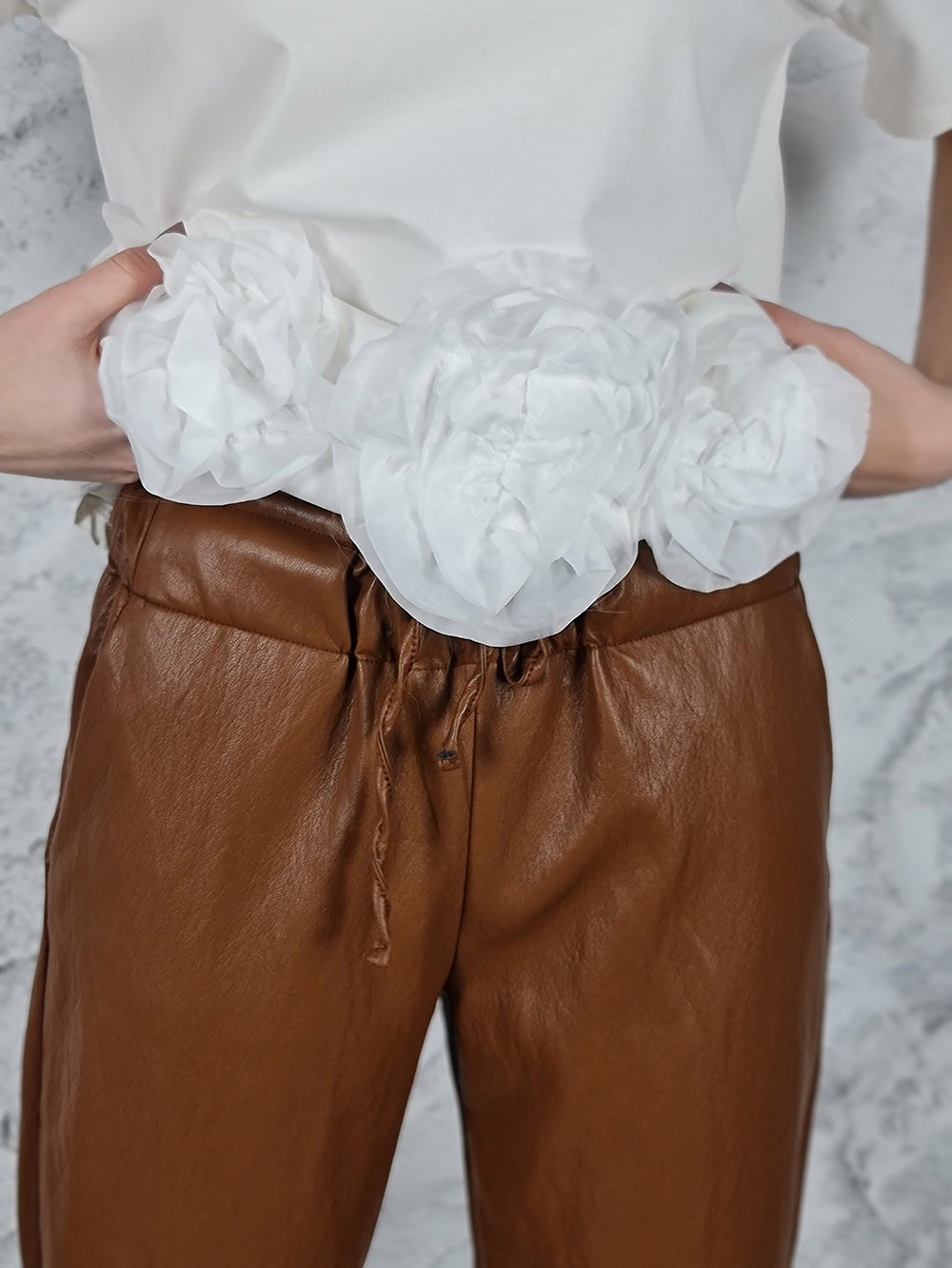 Брюки MIHO'S экокожа на завязках шоколад, фотография №3