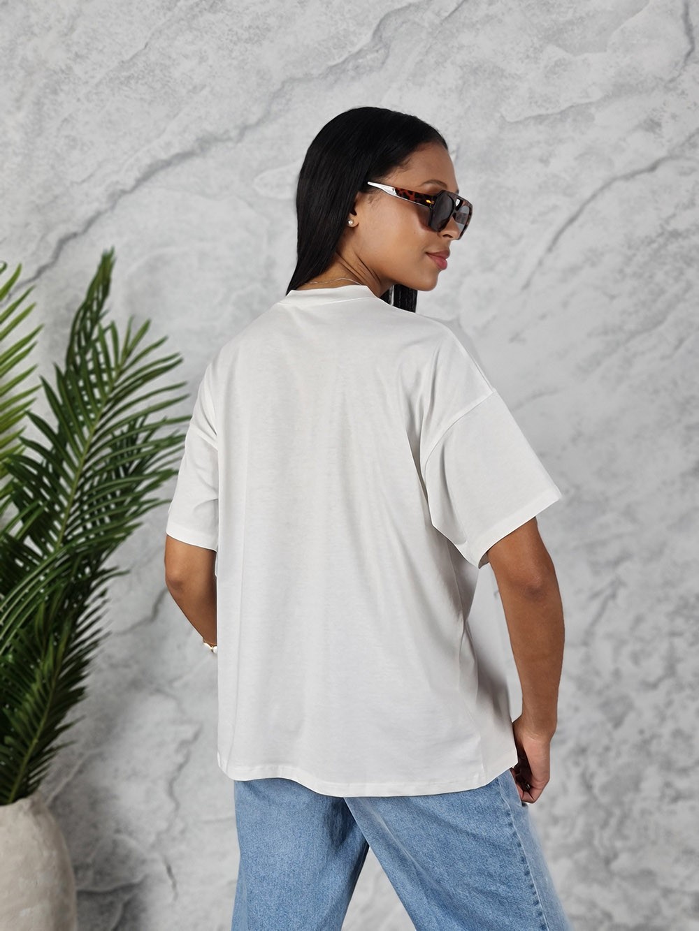 Футболка Vicolo Цветные шезлонги белая, фотография №3