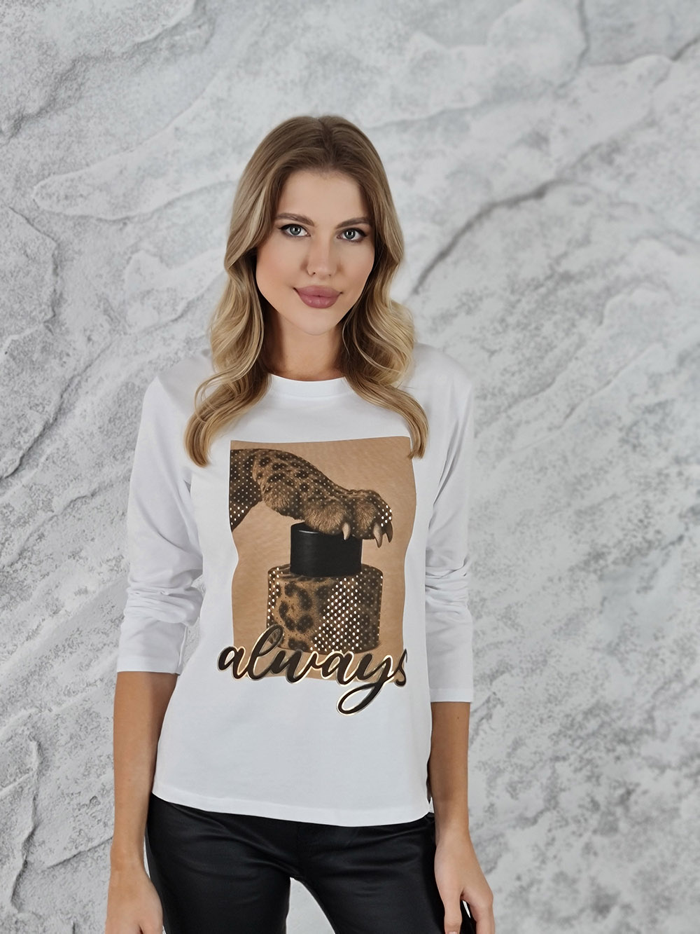 Лонгслив Mitica&Co. с принтом "лапа леопарда" белый, фотография №1