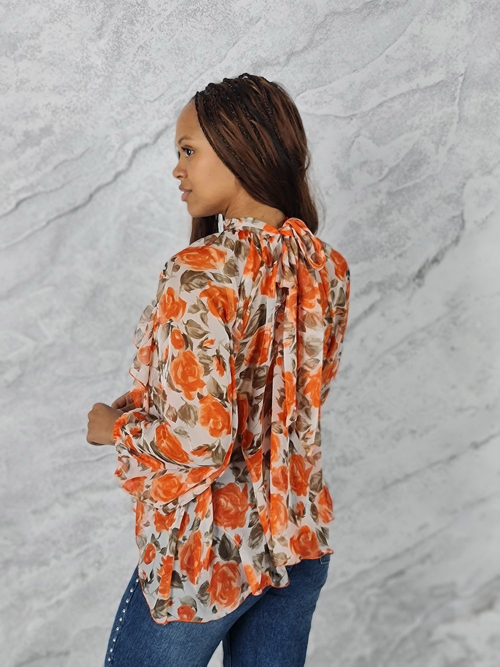 Блузка BluRoyal принт розы оранжевая, фотография №3