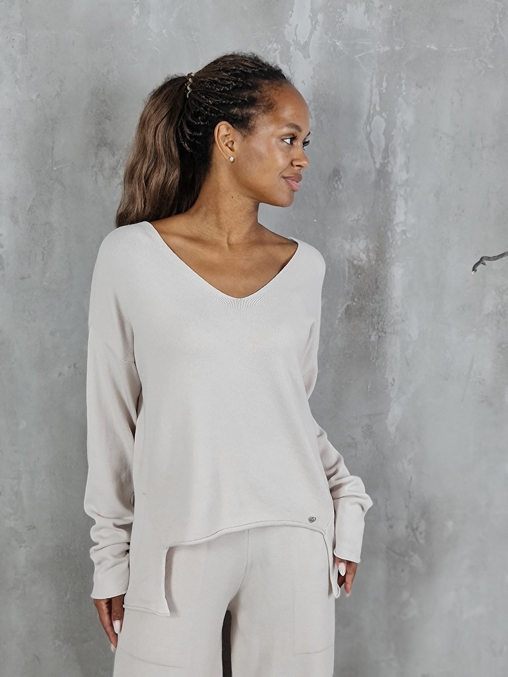 Костюм Please джемпер и брюки бежевый, фотография №5