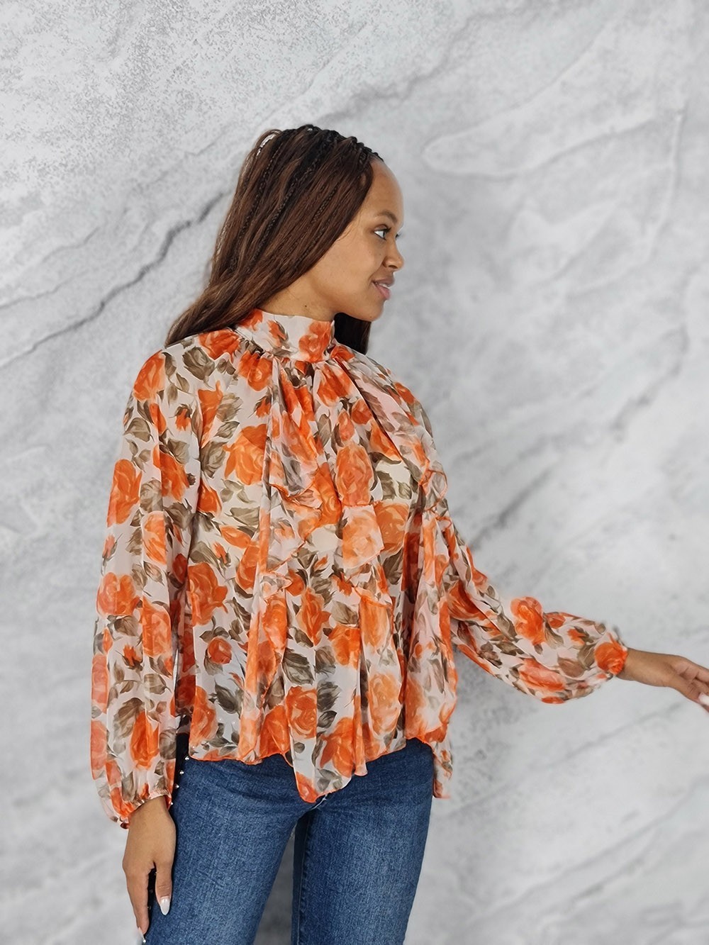 Блузка BluRoyal принт розы оранжевая, фотография №1