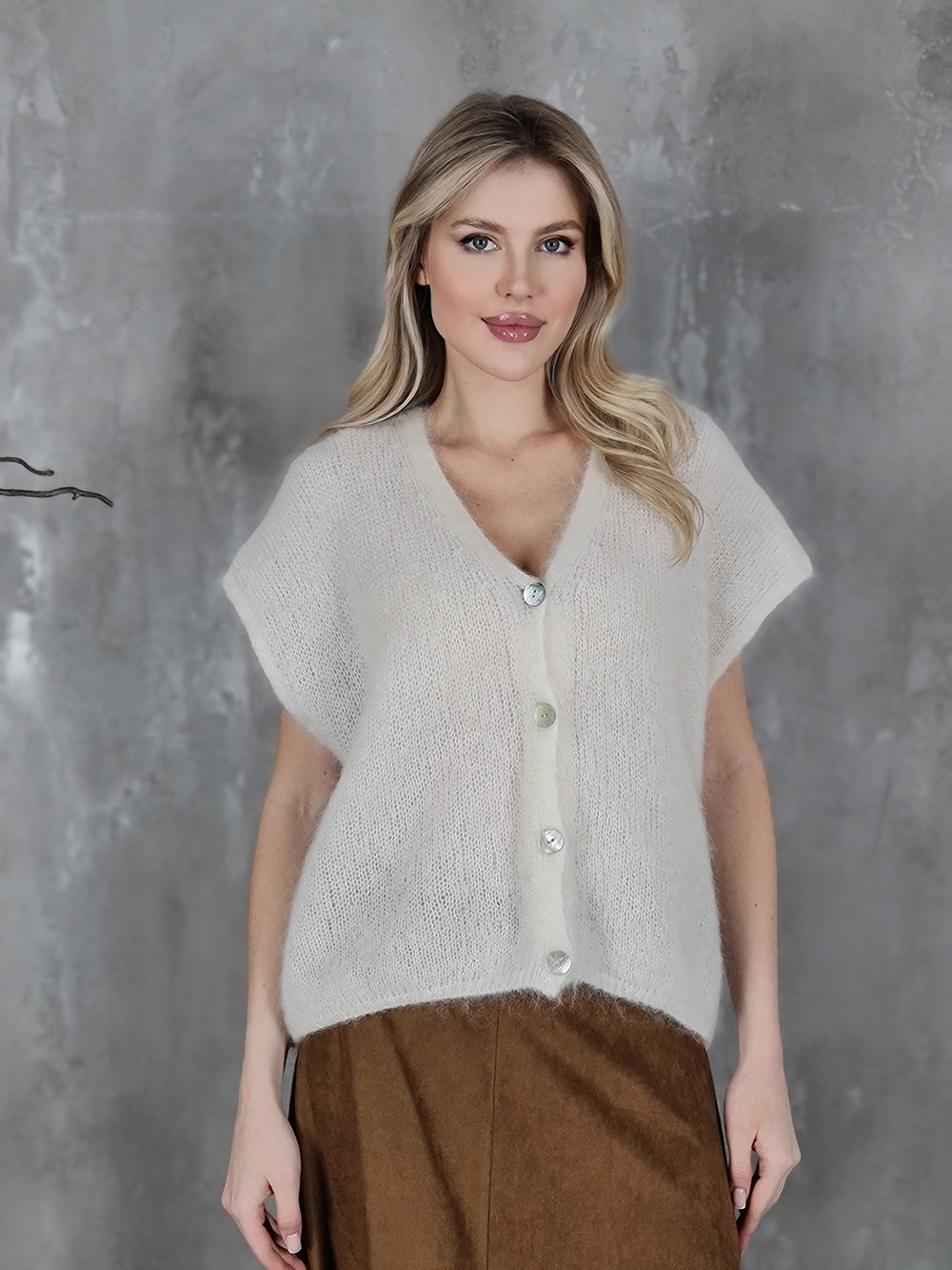 Жилет кид мохер плотная вязка молочный, фотография №1