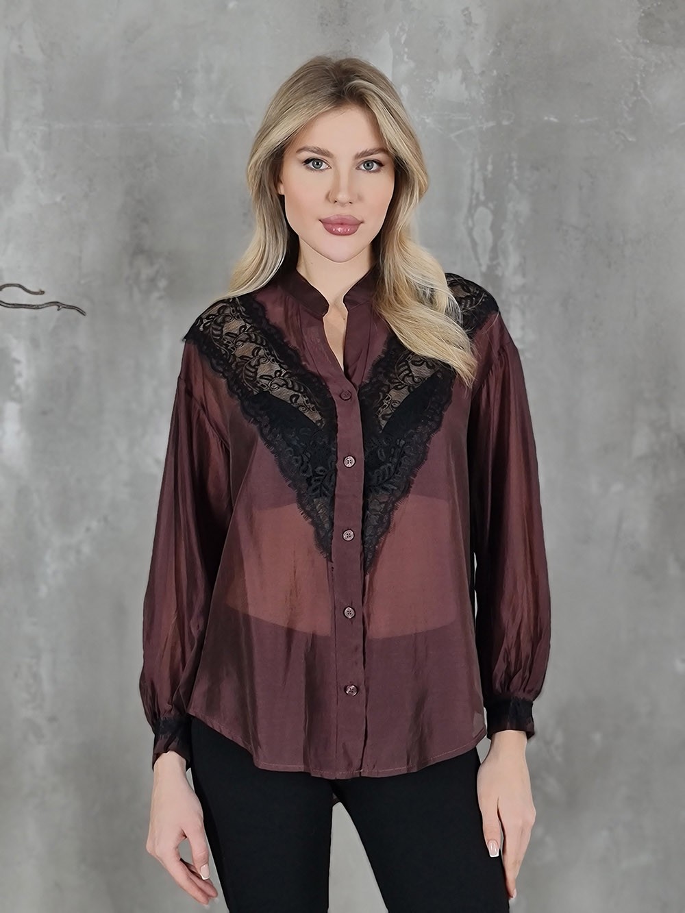 Блузка MIHO'S с кружевной вставкой винная, фотография №1