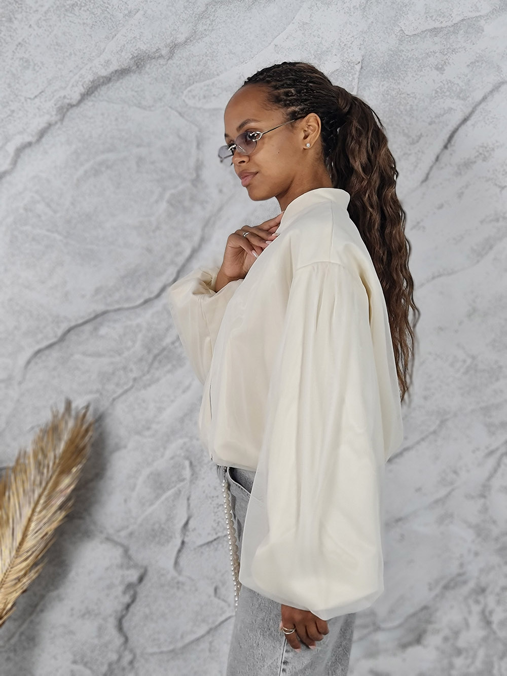 Бомбер Imperial рукава-воланы ткань с сеточкой молочный, фотография №3