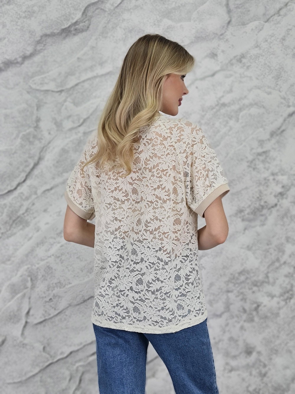 Футболка MIHO'S с надписью "Only you" песочная, фотография №3