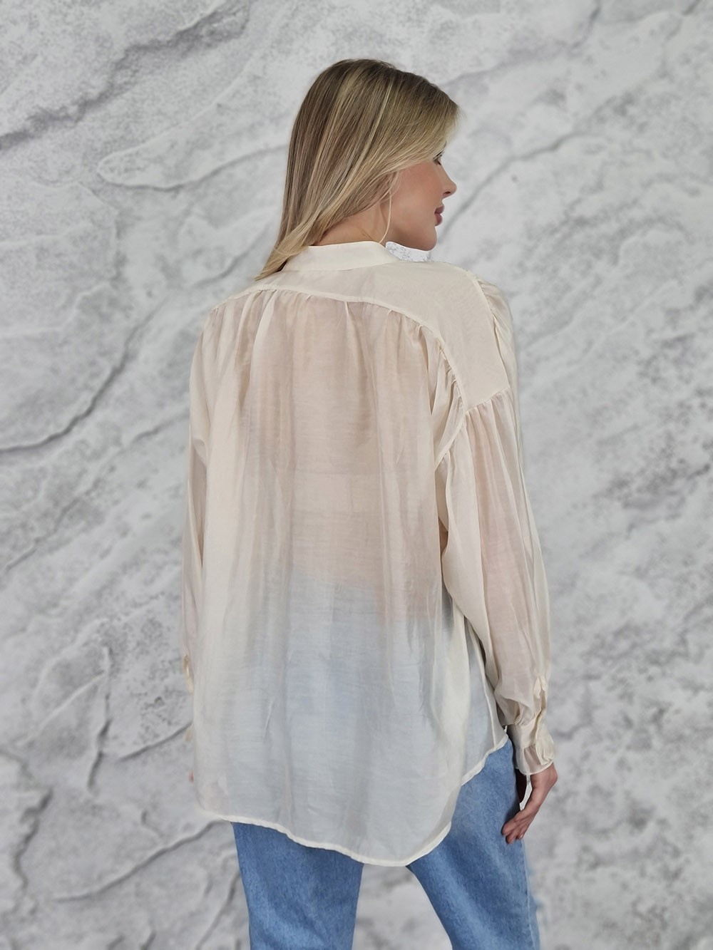 Блузка MIHO'S воротник стойка вертикальные  кружева кремовая, фотография №4