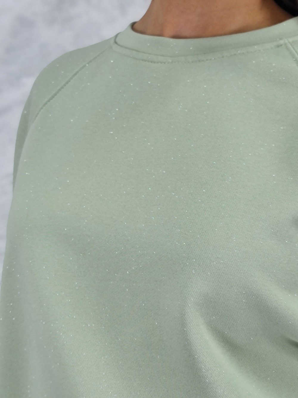 Костюм MOOIJ с блестками свитшот и брюки салатовый, фотография №4
