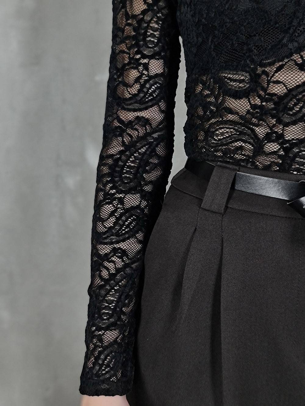 Лонгслив THODAMI с высоким воротом прозрачный кружевной черный, фотография №4