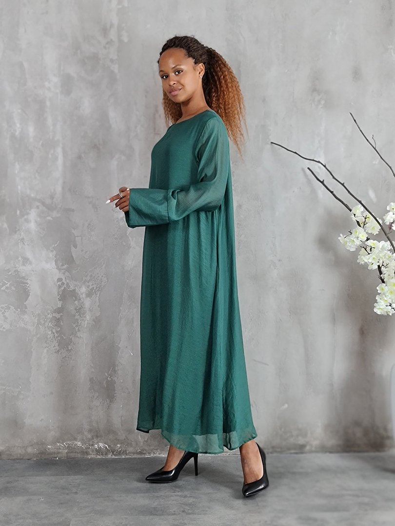 Платье CLOTHÉ свободное длинное с прозрачными рукавами зеленое, фотография №2