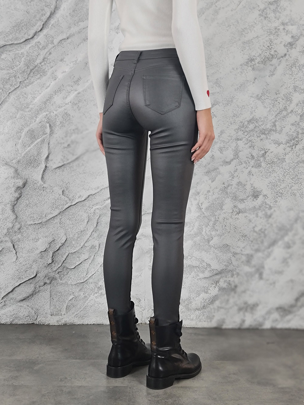 Леггинсы 3D Denim из экокожи серые, фотография №3