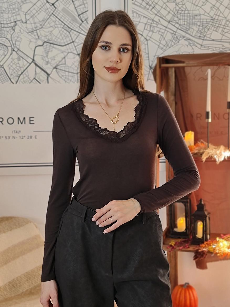 Лонгслив Cashmere Blend с кружевом на груди и кашемиром шоколадный, фотография №1