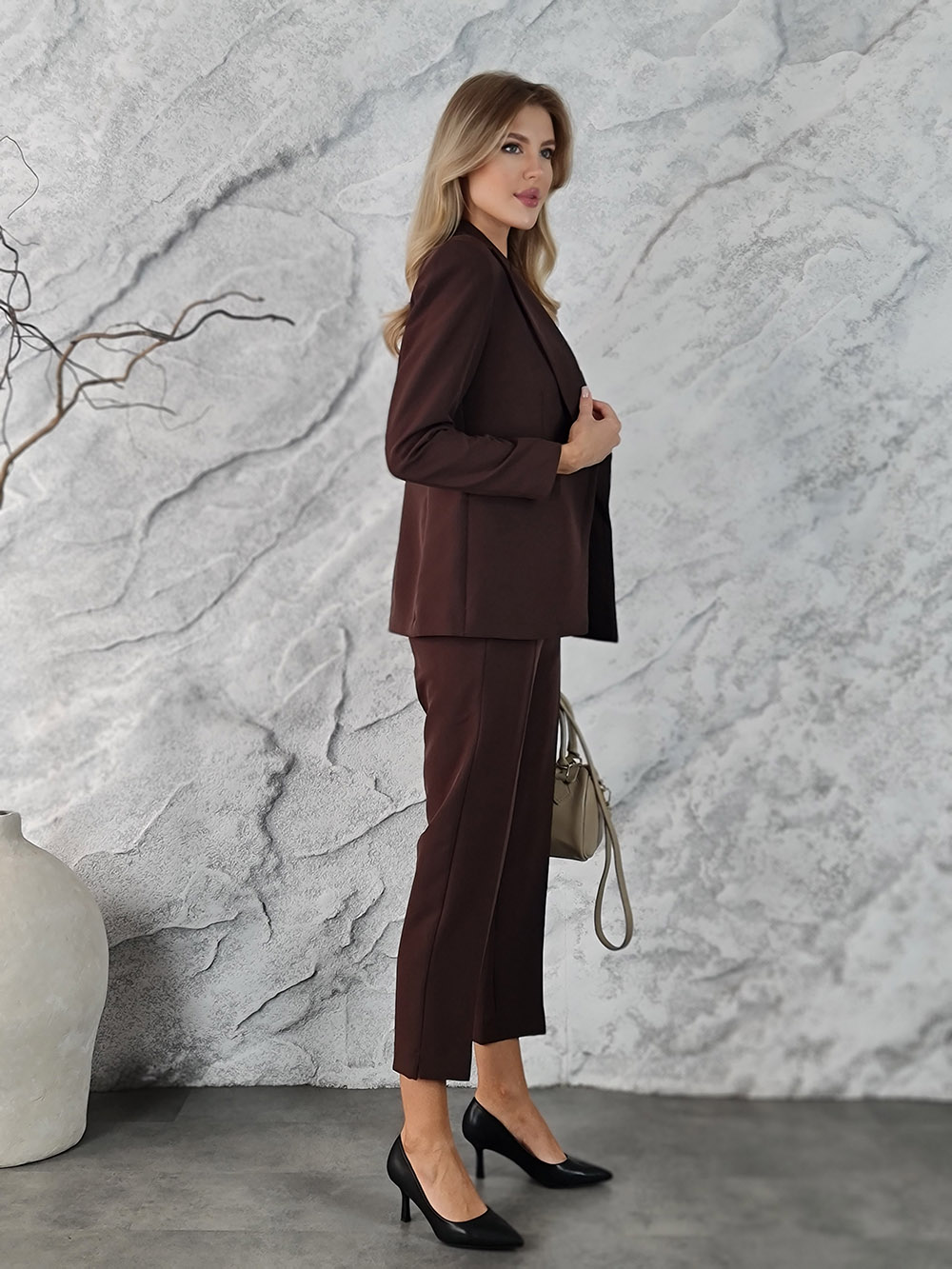 Костюм Maryley классический шоколад, фотография №2
