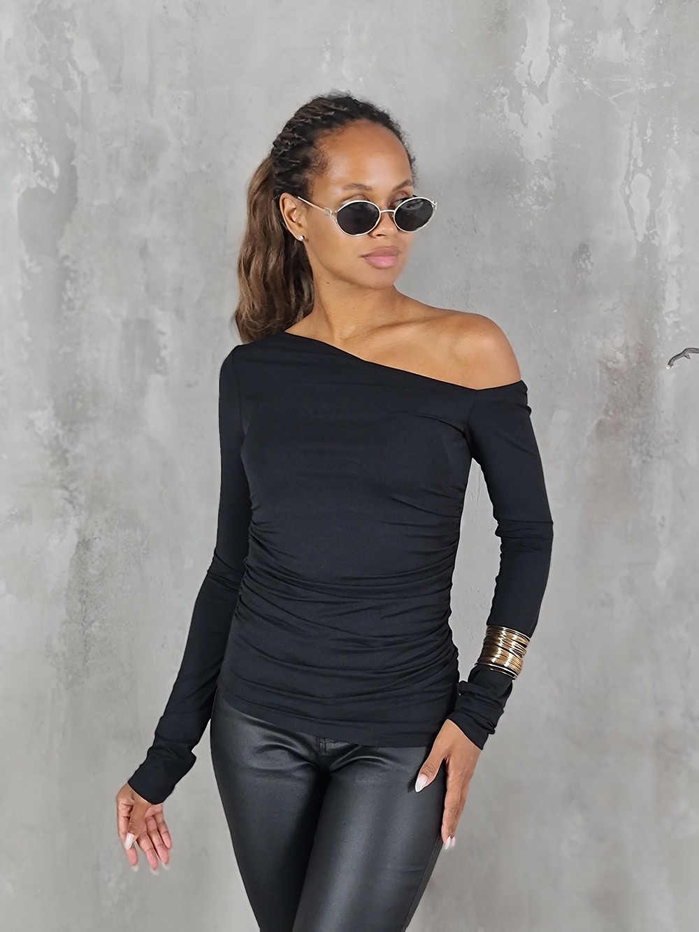 Лонгслив Imperial со сборками черный, фотография №2