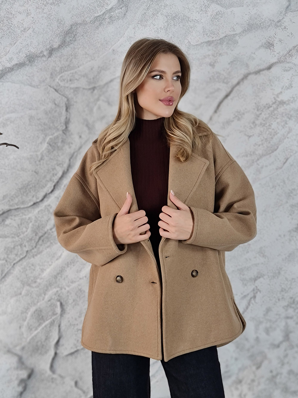 Полупальто CLOTHÉ четыре пуговицы карамель, фотография №2