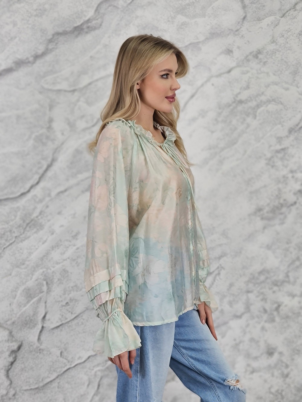 Блузка MIHO'S с рюшами пастельный принт ментол, фотография №3
