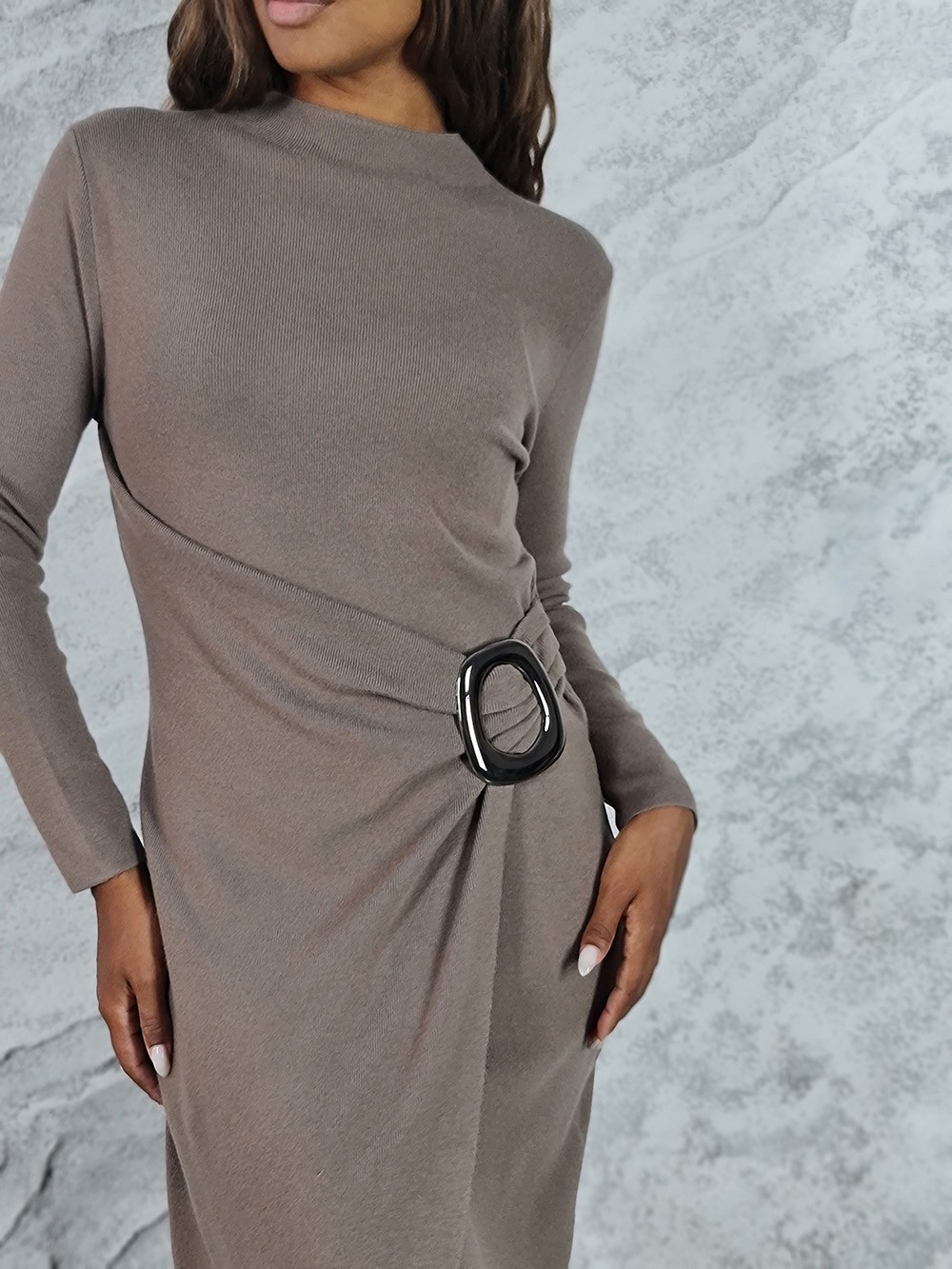 Платье BEAUTY WOMEN трикотажное с серебряным декором кофейное, фотография №4