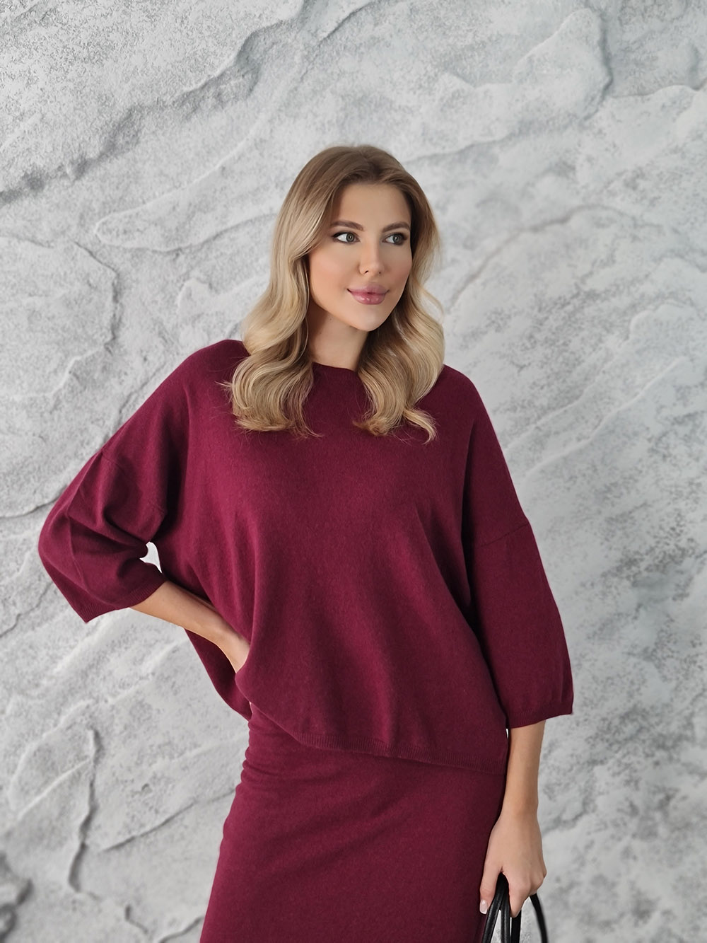 Костюм Vicolo джемпер круглый вырез юбка трикотажный бордо, фотография №4