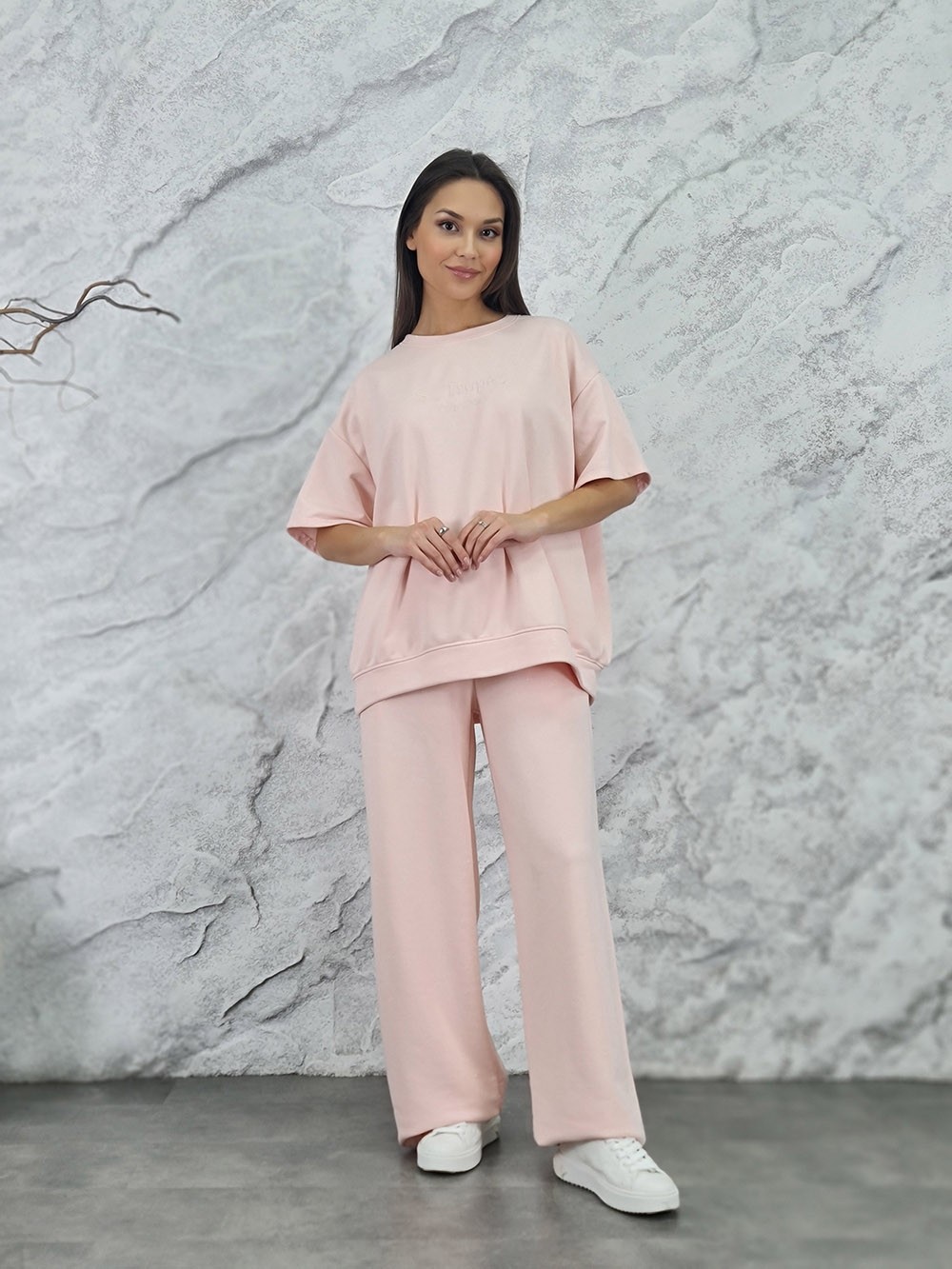 Костюм MOOIJ с блестками футболка и брюки пудра, фотография №1