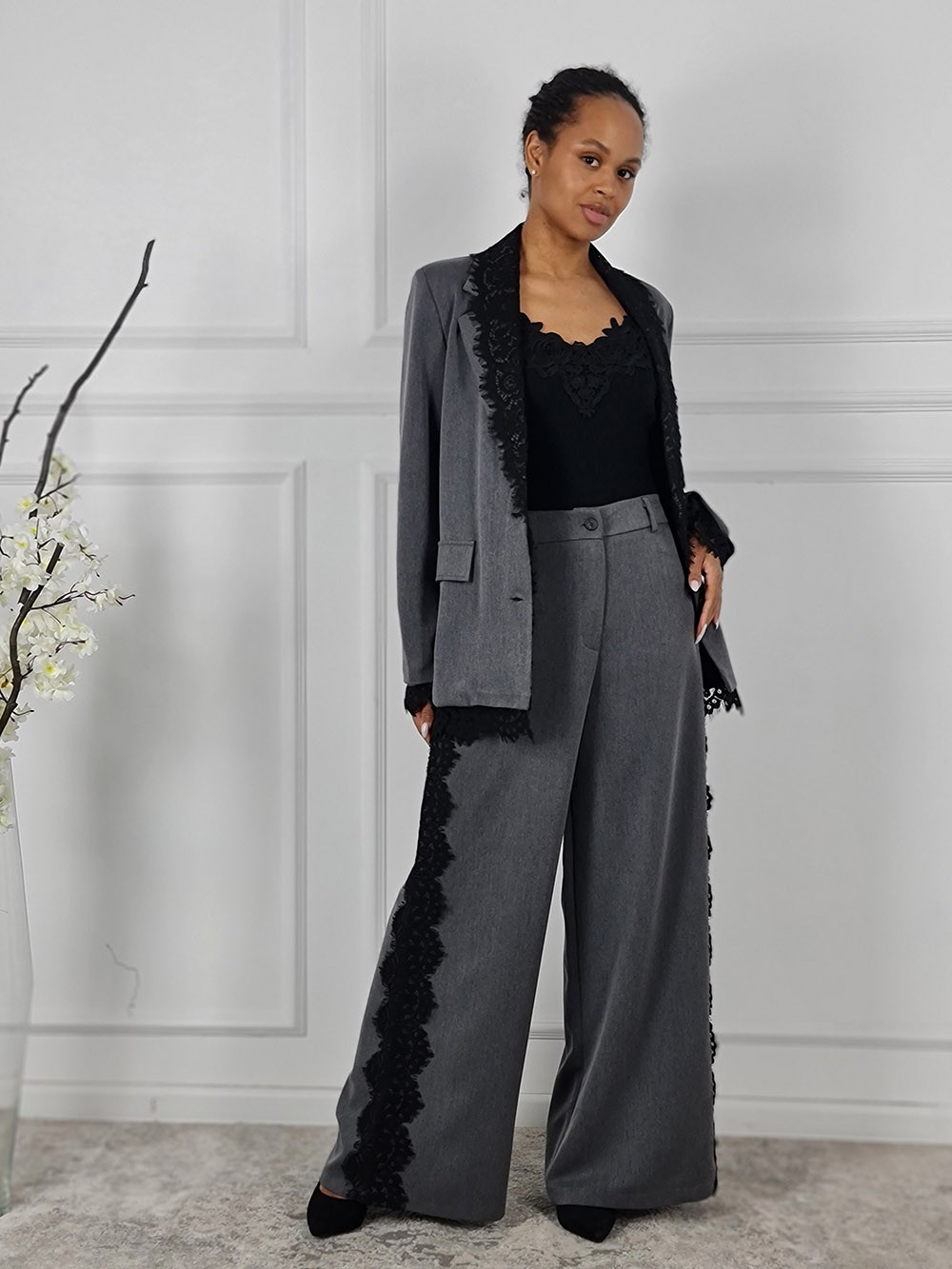 Пиджак Mitica&Co. с черным кружевом на подкладке серый, фотография №2