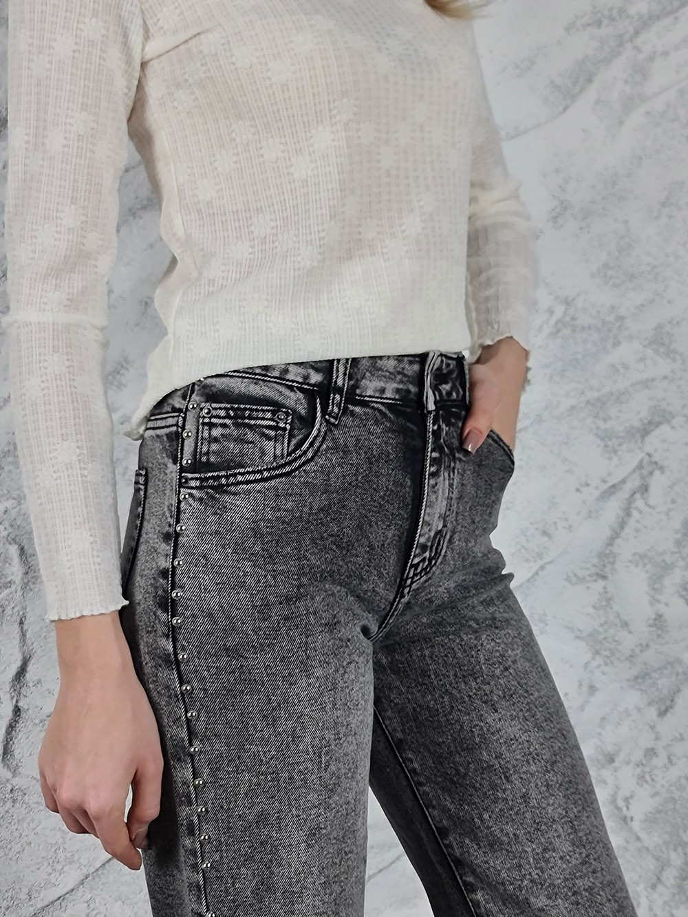 Джинсы Shaken с декором по бокам серые, фотография №2