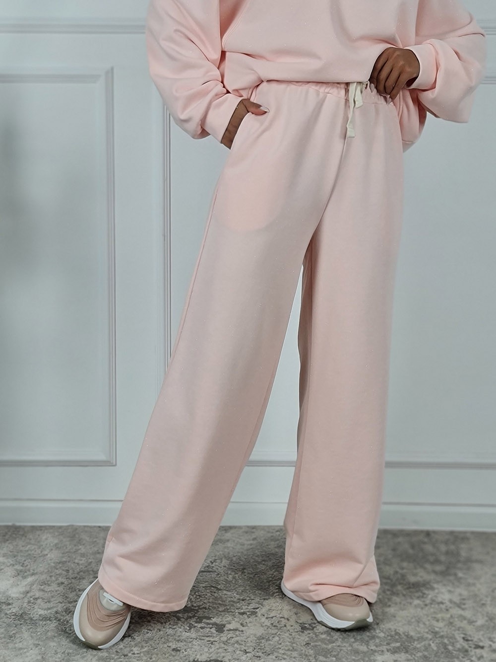 Костюм MOOIJ с блестками свитшот и брюки пудра, фотография №4