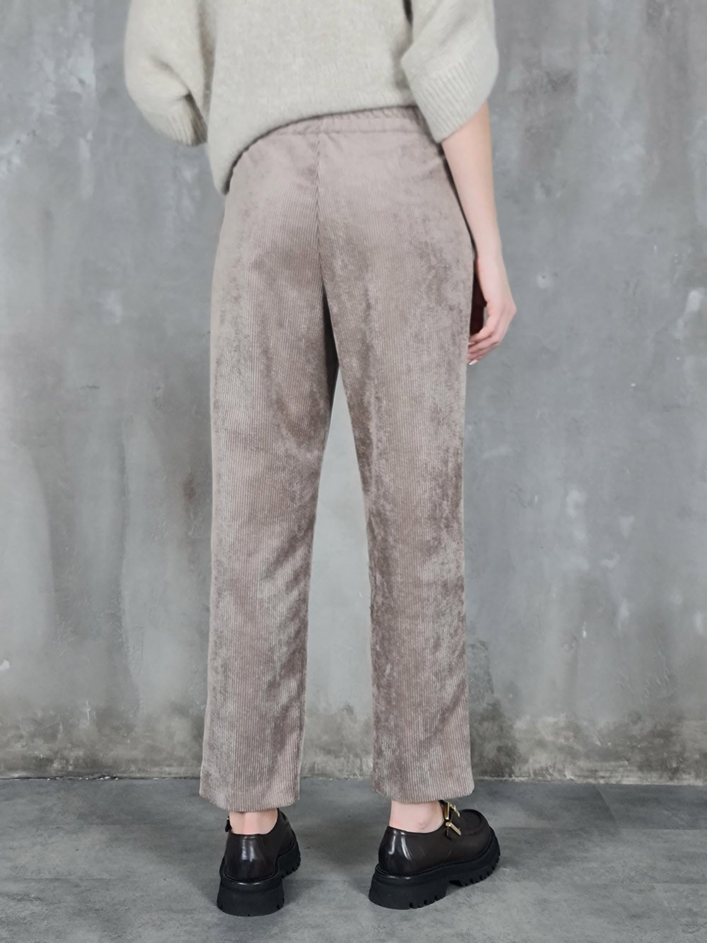 Брюки вельвет Paquito на резинке тауп, фотография №3