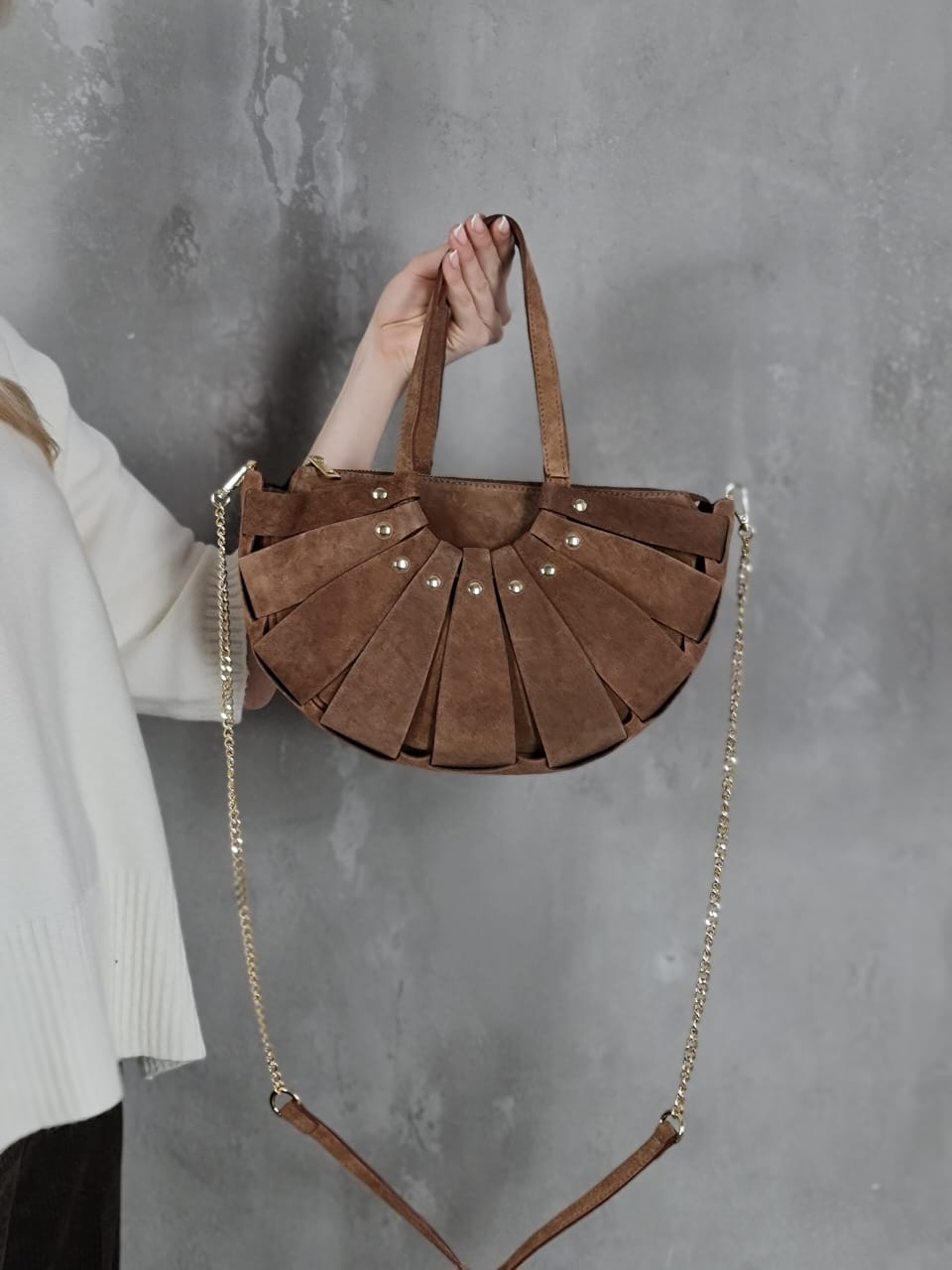 Сумка ракушка маленькая замша карамель, фотография №1