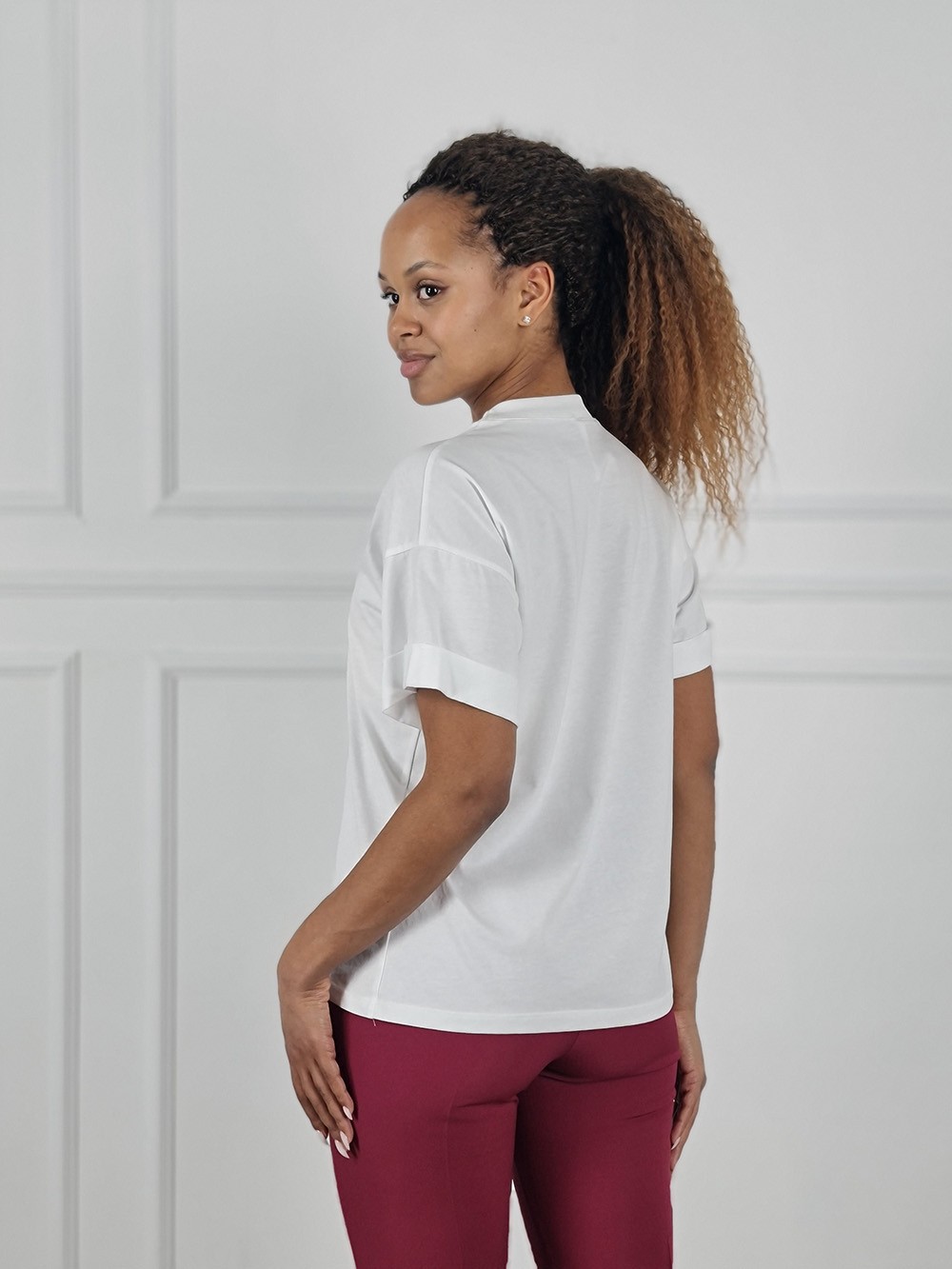 Футболка Imperial с принтом руки белая, фотография №3