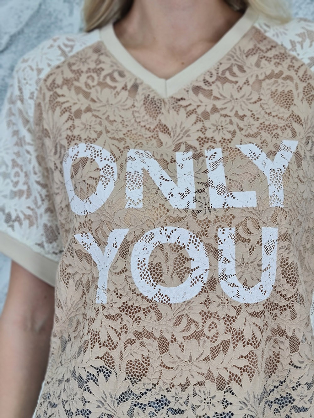 Футболка MIHO'S с надписью "Only you" песочная, фотография №4