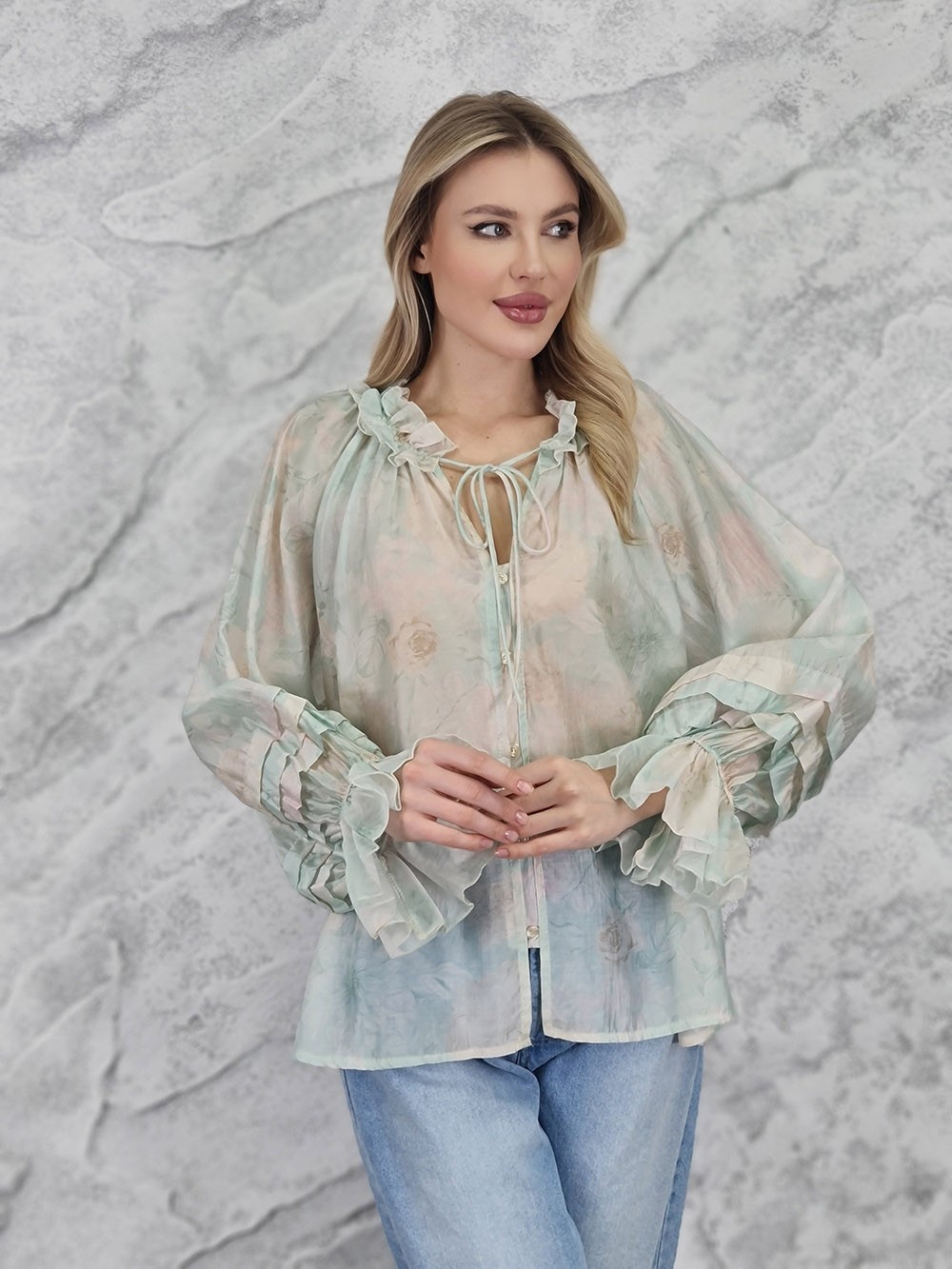 Блузка MIHO'S с рюшами пастельный принт ментол, фотография №1