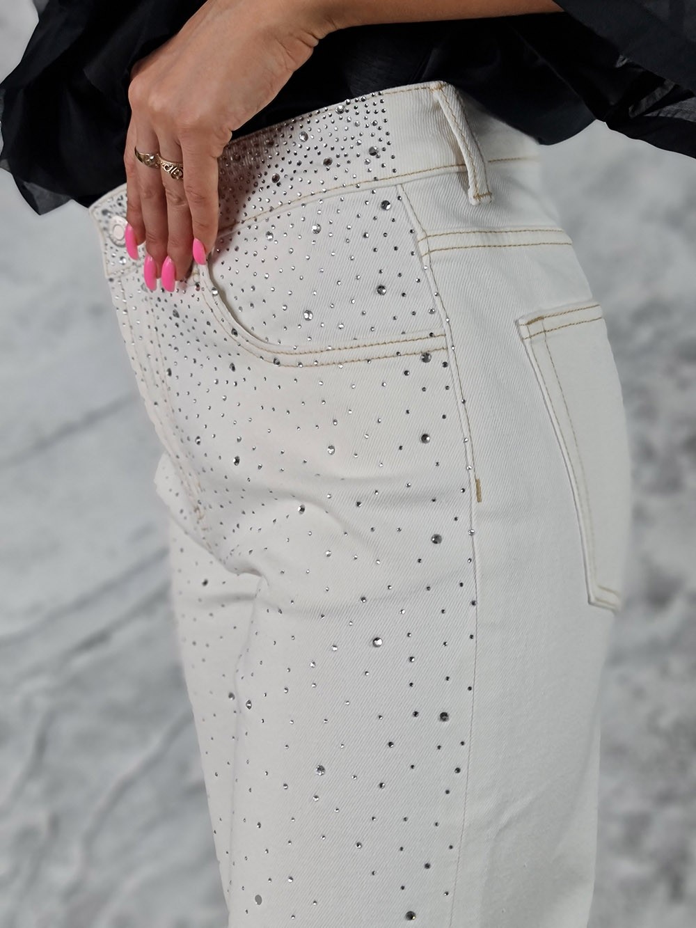 Джинсы Miss Bonbon со стразами белые, фотография №5