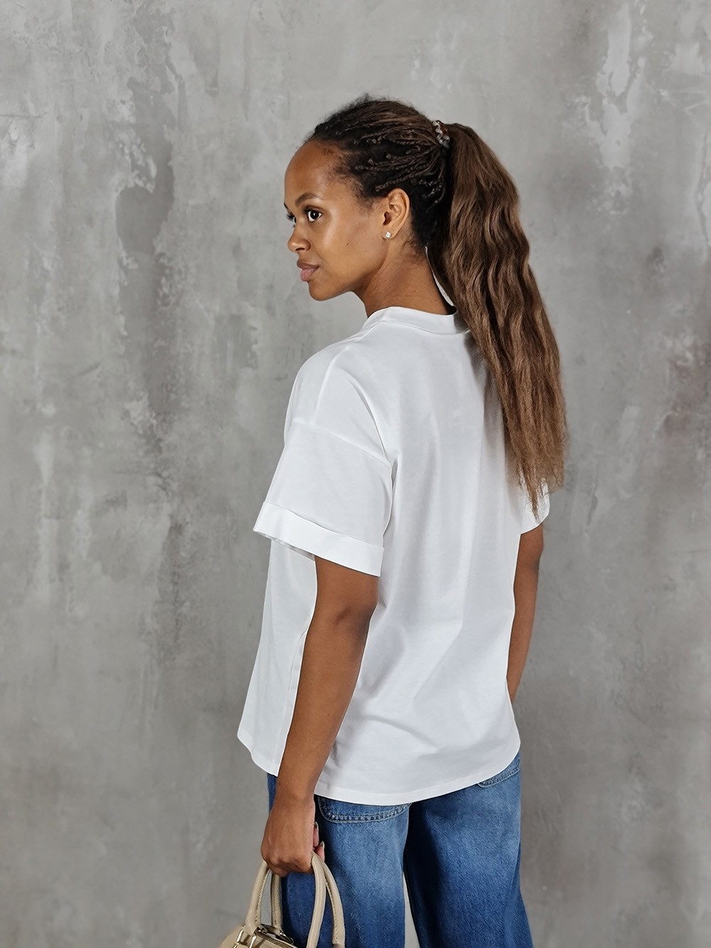 Футболка Imperial с принтом "лицо девушки с кружевом" белая, фотография №3